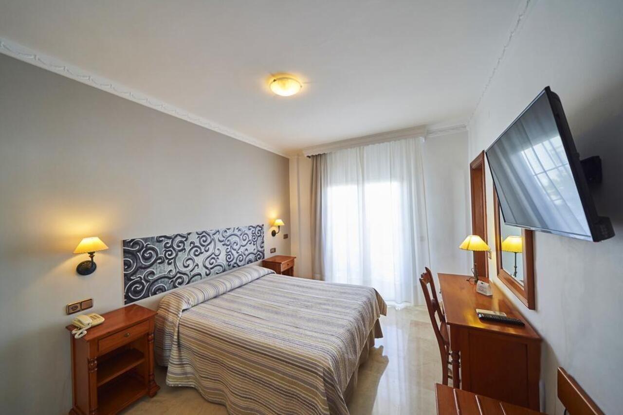 Hotel Bajamar Centro ネルハ エクステリア 写真