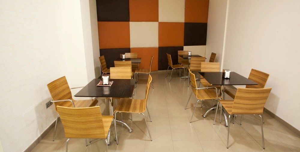 Hotel Bajamar Centro ネルハ エクステリア 写真