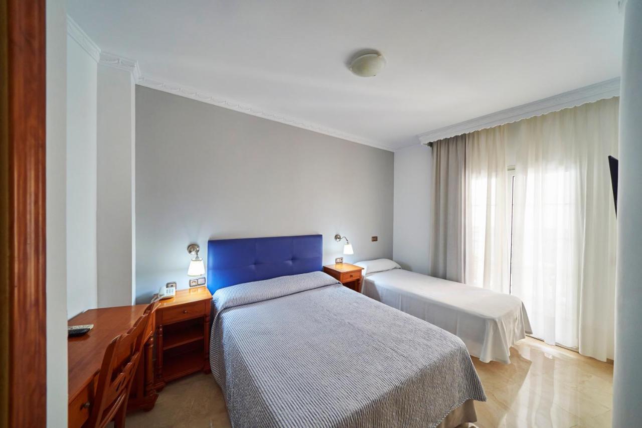 Hotel Bajamar Centro ネルハ エクステリア 写真