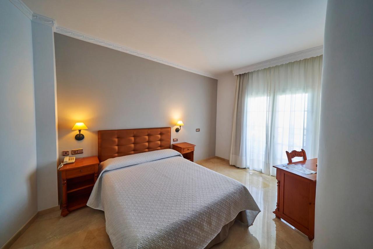 Hotel Bajamar Centro ネルハ エクステリア 写真