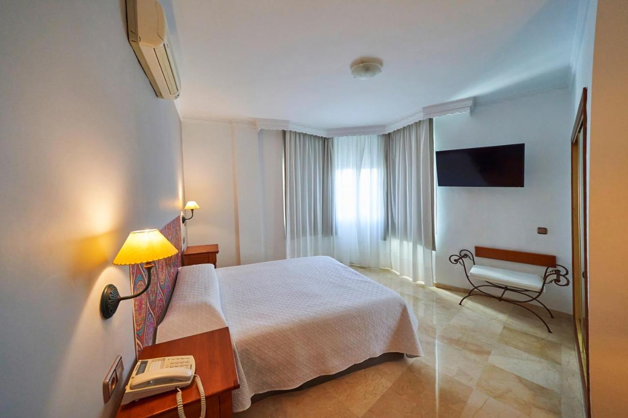 Hotel Bajamar Centro ネルハ エクステリア 写真